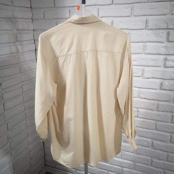 The Kettle Creek Clothing Co. Men's 100% Silk Light Beige Shirt - Picture 2 of 10